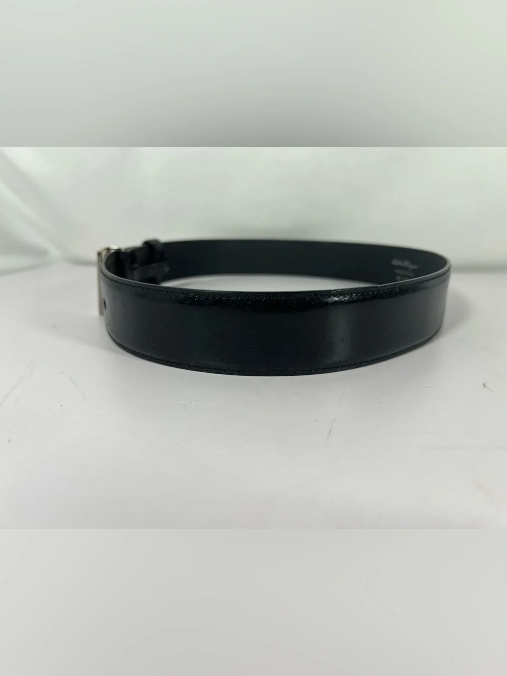 Salvatore Ferragamo Black Leather Gancini Buckle Belt Size 23/80
